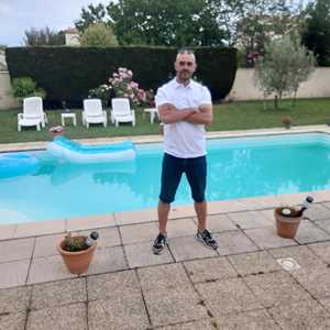 Yusuf el berkani , un graphiste à Biarritz