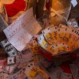 L'UNIQUE SECRET POUR OBTENIR LE VRAI PORTEFEUILLE MAGIQUE, +229 56 84 41 71 VRAI PORTE MONNAIE MAGIQUE A DISTANCE, un designer graphique à Carbet