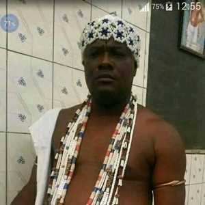 Marabout Africain Sérieux en France, Retour Affectif Immédiat :+229 01 61 92 0714 , un designer graphique à Aurillac